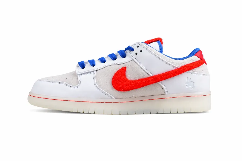 Dunk Low Rabbit Red