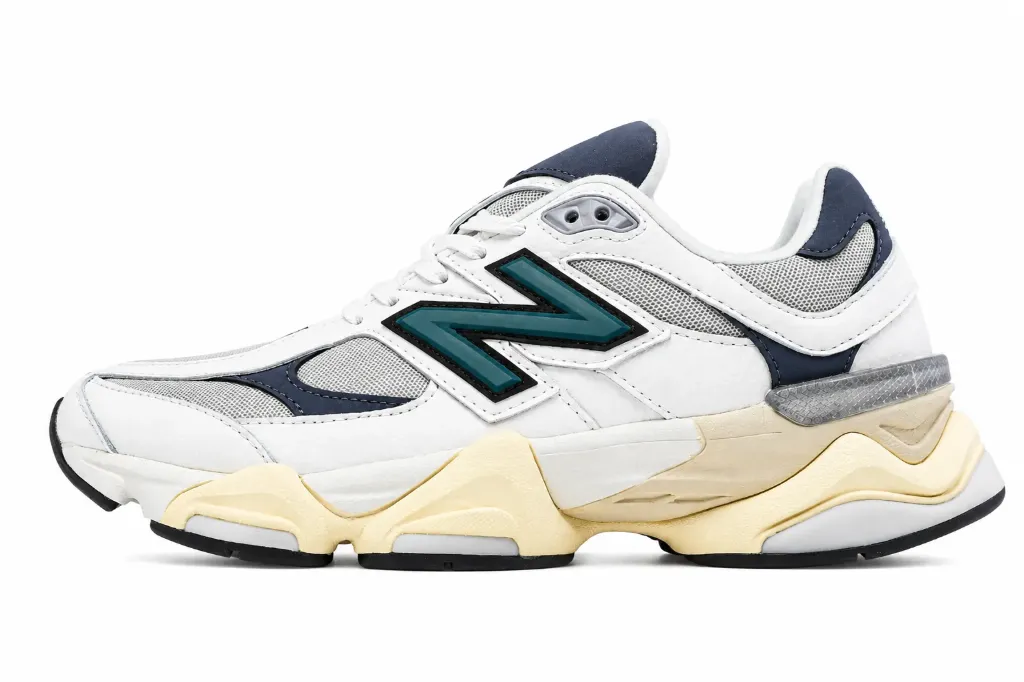 New Balance 9060 Bene