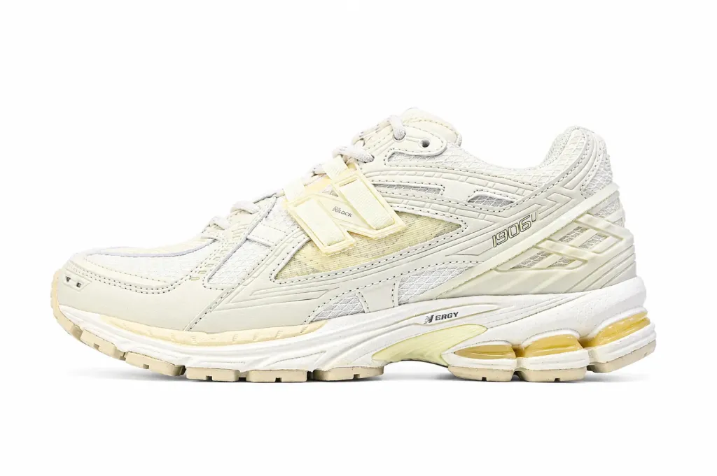 New Balance 1906 Golden Fish
