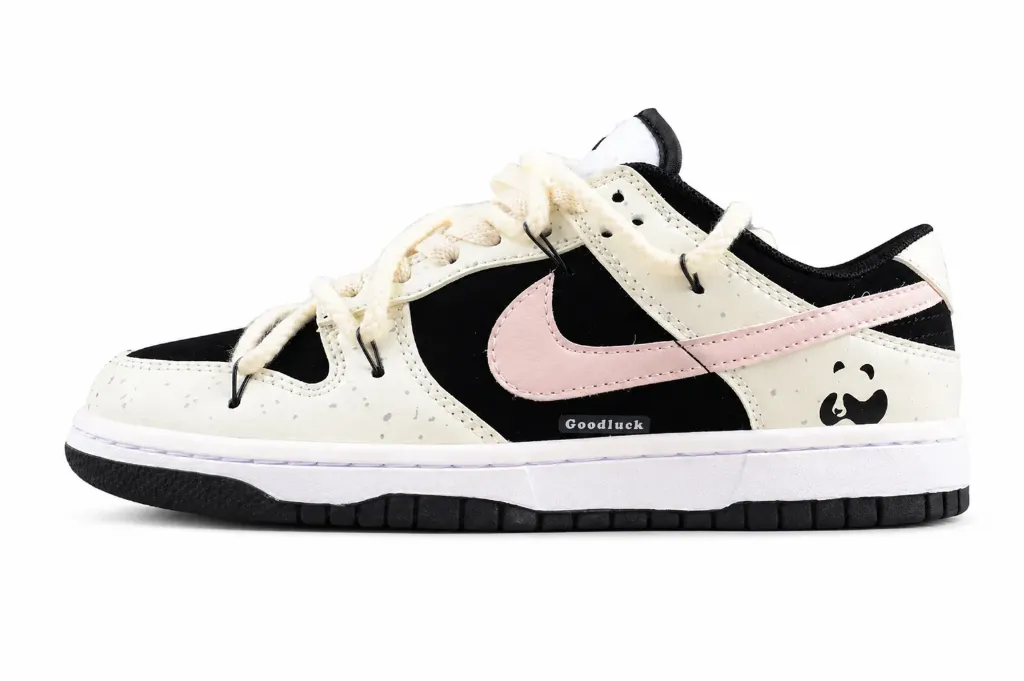 Nike Dunk Low Lucky Panda Pink