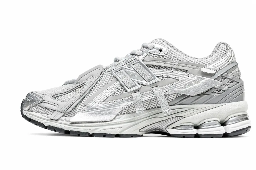 New Balance 1906 Prata