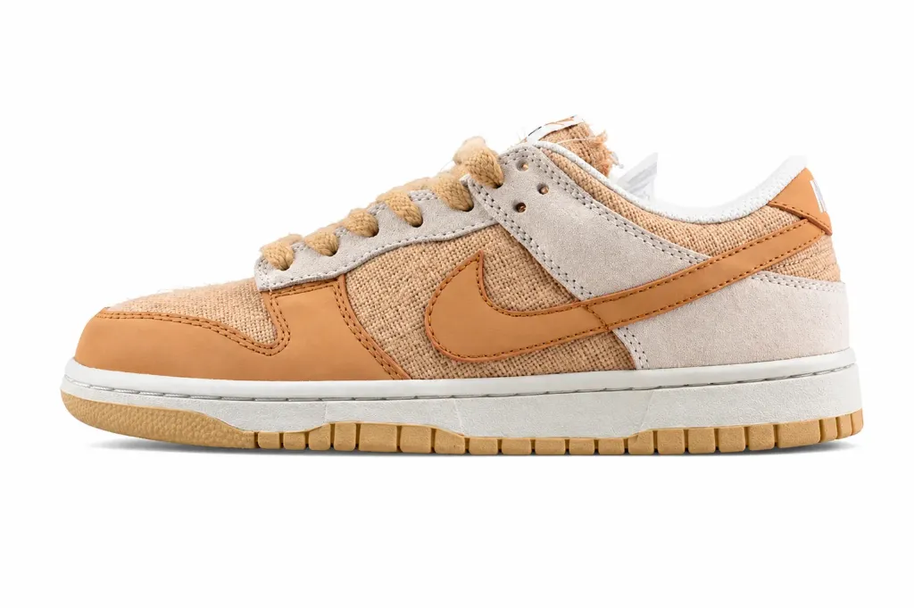 Nike Dunk Low Desert Sand