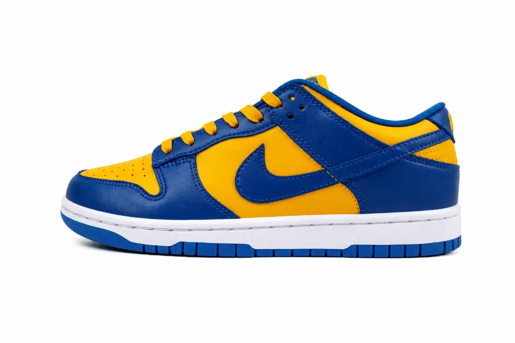 Nike Dunk Low UCLA (34)