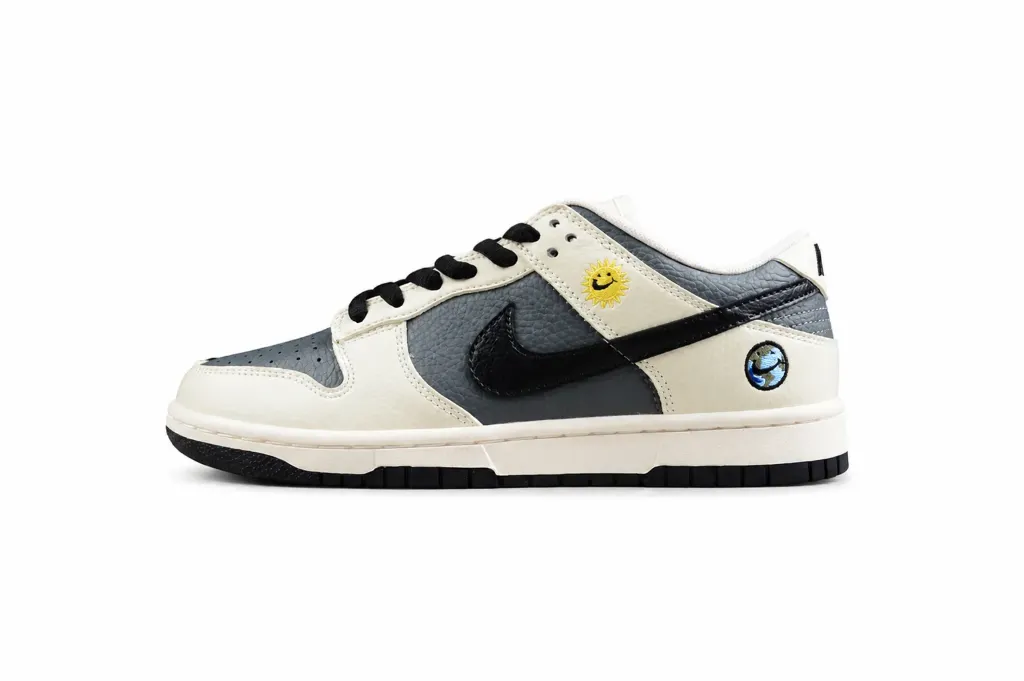 Nike Dunk Low Solar Eclipse