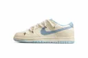 Nike Dunk Low “Frozen Vanilla