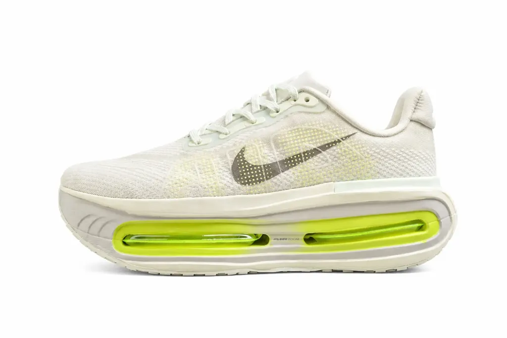 Nike Zoom Vomero Led